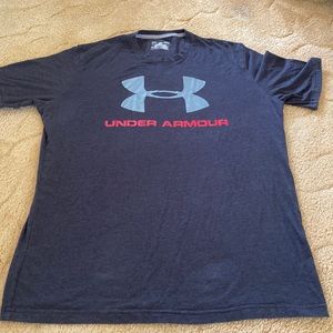 Mens under armour t-shirt color gray size large